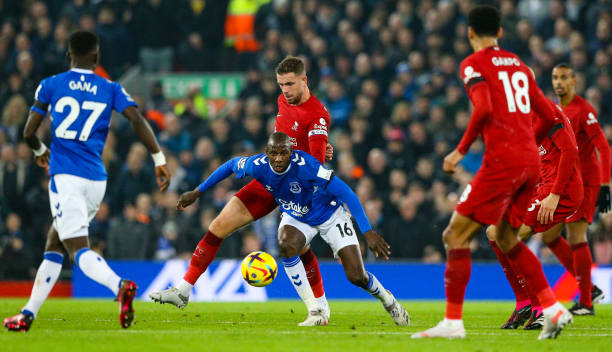 勇敢地追逐 勇敢地追逐